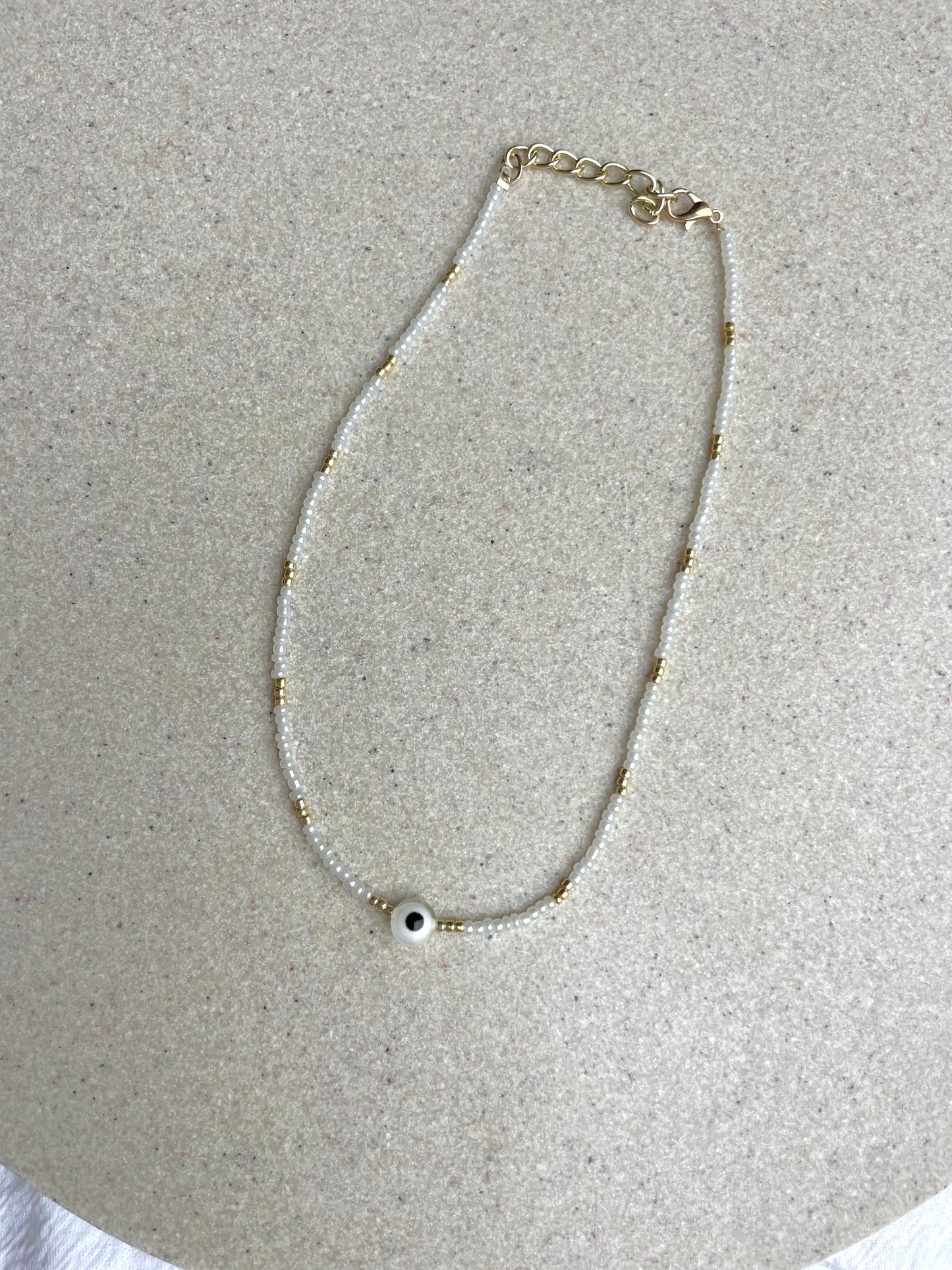 Shiney evil eye necklace